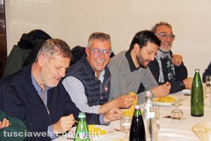 Claudio Ubertini e mario Lega alle prese con la carbonara
