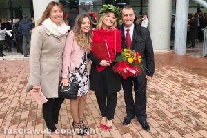 Terni - Laurea da 110 per Valentina Pompei
