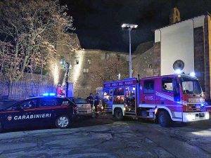 Viterbo - Incendio in un'abitazione alle Fortezze