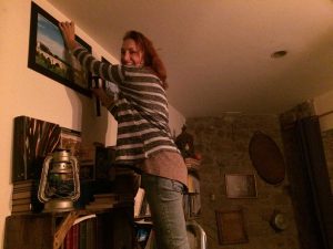 Viterbo - Associazione Click - Allestimento di una mostra del corso di fotografia