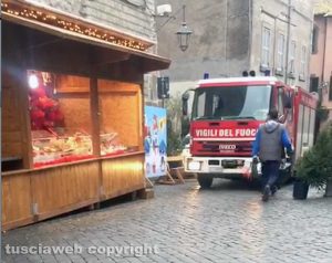 Viterbo - I vigili del fuoco al centro "ApertaMente"
