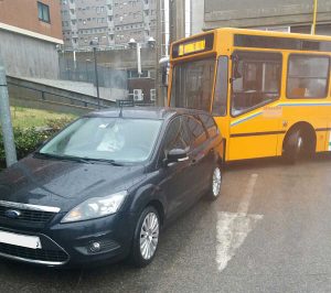 Viterbo - Ospedale Belcolle - Autobus bloccato davanti al reparto malattie infettive
