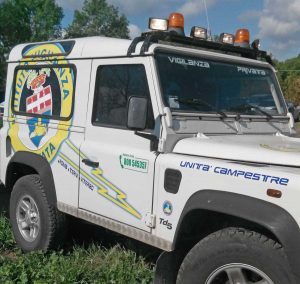 Una pattuglia della vigilanza privata