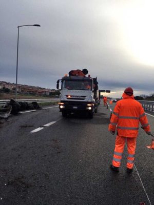 Tarquinia - L'incidente sull'autostrada 