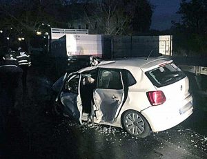 Roma - Schianto auto-tir sulla Flaminia