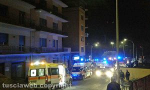 Viterbo - Palazzina in fiamme in via della Caserma
