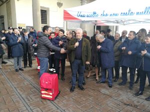 Viterbo - L’Avis dona una nuova autoemoteca alla Asl 