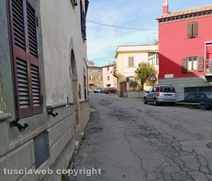 Tombini otturati in via Sicilia a Grotte S. Stefano