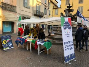Viterbo - Befana Tricolore a piazza delle Erbe