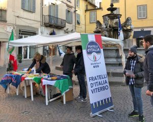Viterbo - Befana Tricolore a piazza delle Erbe