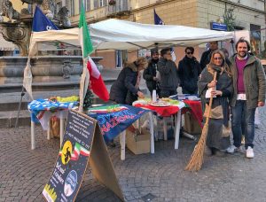 Viterbo - Befana Tricolore a piazza delle Erbe