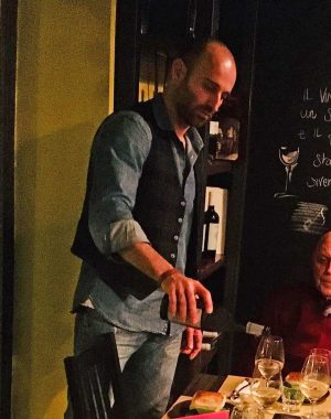 San Lorenzo nuovo - La serata "Vino e parole" al Caffè centrale - Alessio Sforza 