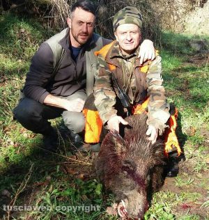 Tuscania - Caccia al cinghiale per i cacciatori dell'azienda faunistico-venatoria Pantalla