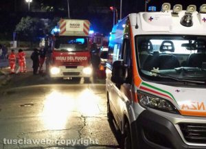 Viterbo – Palazzina in fiamme in via della Caserma
