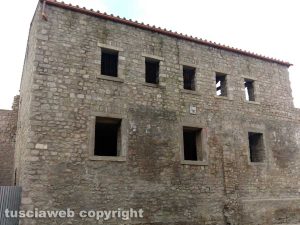 Viterbo - Ex scuderie Sallupara