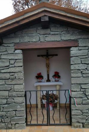 Gradoli - La chiesetta in località Ferro di Cavallo