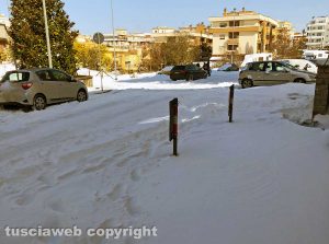 Neve - Viterbo - Disagi in via Monti Cimini