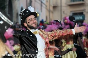 Ronciglione - Carnevale 2018 - Sfilano carri e maschere