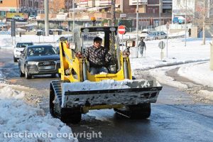Viterbo - Spazzaneve in via della Palazzina