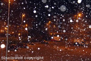 Viterbo - Primi fiocchi di neve in città