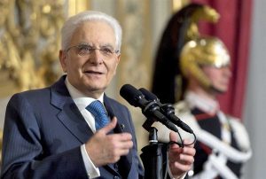 Il presidente Sergio Mattarella nel corso della cerimonia di consegna delle onorificenze dell'ordine al merito della Repubblica italiana