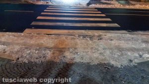 Cura di Vetralla - Piazza Santa Maria del Soccorso con ghiaccio e neve