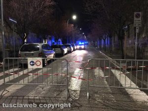 Viterbo - La strada rischia di sprofondare, chiusa via Monte Asolone