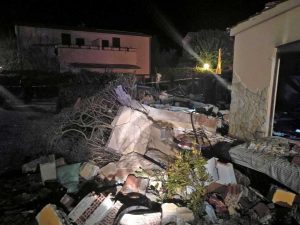 Montalto di Castro - La villetta subito dopo l'esplosione