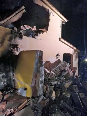 Montalto di Castro - La villetta subito dopo l'esplosione