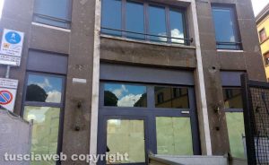 Viterbo - I lavori allo stabile di piazza del Teatro