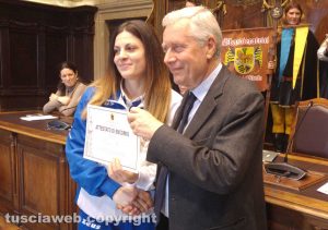 Viterbo - Comitato centro storico - Otto sbandieratrici in Nazionale
