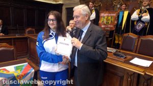 Viterbo - Comitato centro storico - Otto sbandieratrici in Nazionale