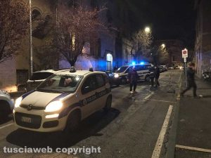 Viterbo - La strada rischia di sprofondare, chiusa via Monte Asolone