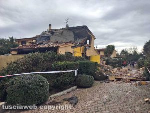 Montalto di Castro - L'appartamento distrutto a Torre di Maremma
