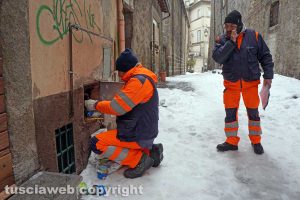 Neve a Viterbo - Gli operai della Talete