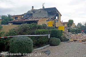Montalto di Castro - L'appartamento distrutto a Torre di Maremma