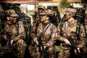 Gli allievi marescialli familiarizzano con la montagna 