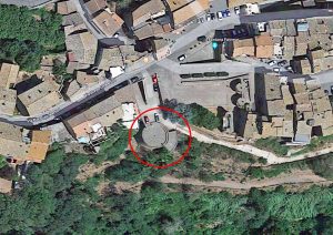 Corchiano dall'alto - Nel cerchio: La rotonda a Gabriella Ferri sul belvedere delle Forre