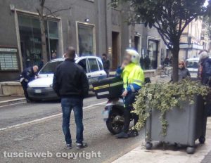 Viterbo - L'incidente a via Marconi