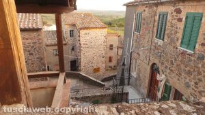 Torre Alfina