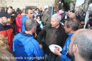 Viterbo - La colazione di Pasqua a Pianoscarano - Il sindaco Michelini