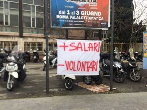 La protesta dei lavoratori del 118 