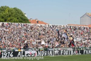 Sport - Calcio - Alessandria - I tifosi in curva
