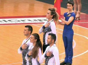 Sport - Pattinaggio artistico - Ludovica Delfino al centro durante i campionati europei in Spagna 