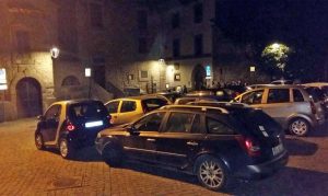 Viterbo - Multe "civiche" sulle auto in sosta