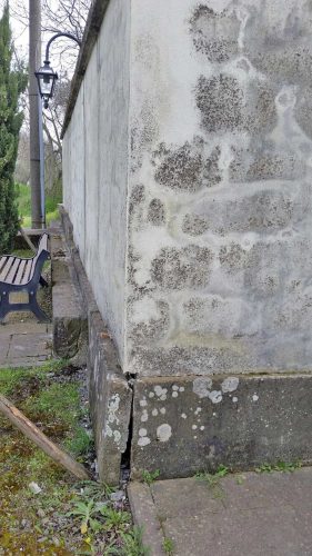 Il sopralluogo al cimitero di Fastello