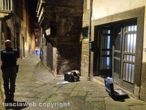 Viterbo - Omicidio in via Fontanella del Suffragio - L'intervento della polizia