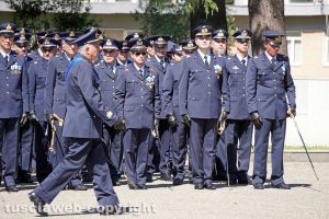 Viterbo - Il cambio di comando alla scuola marescialli