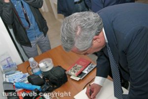 Viterbo - Antonio Tajani nella sede di Tusciaweb