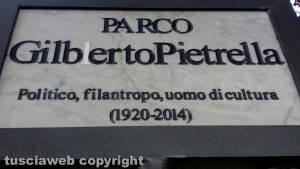 Viterbo - L'insegna del parco Gilberto Pietrella